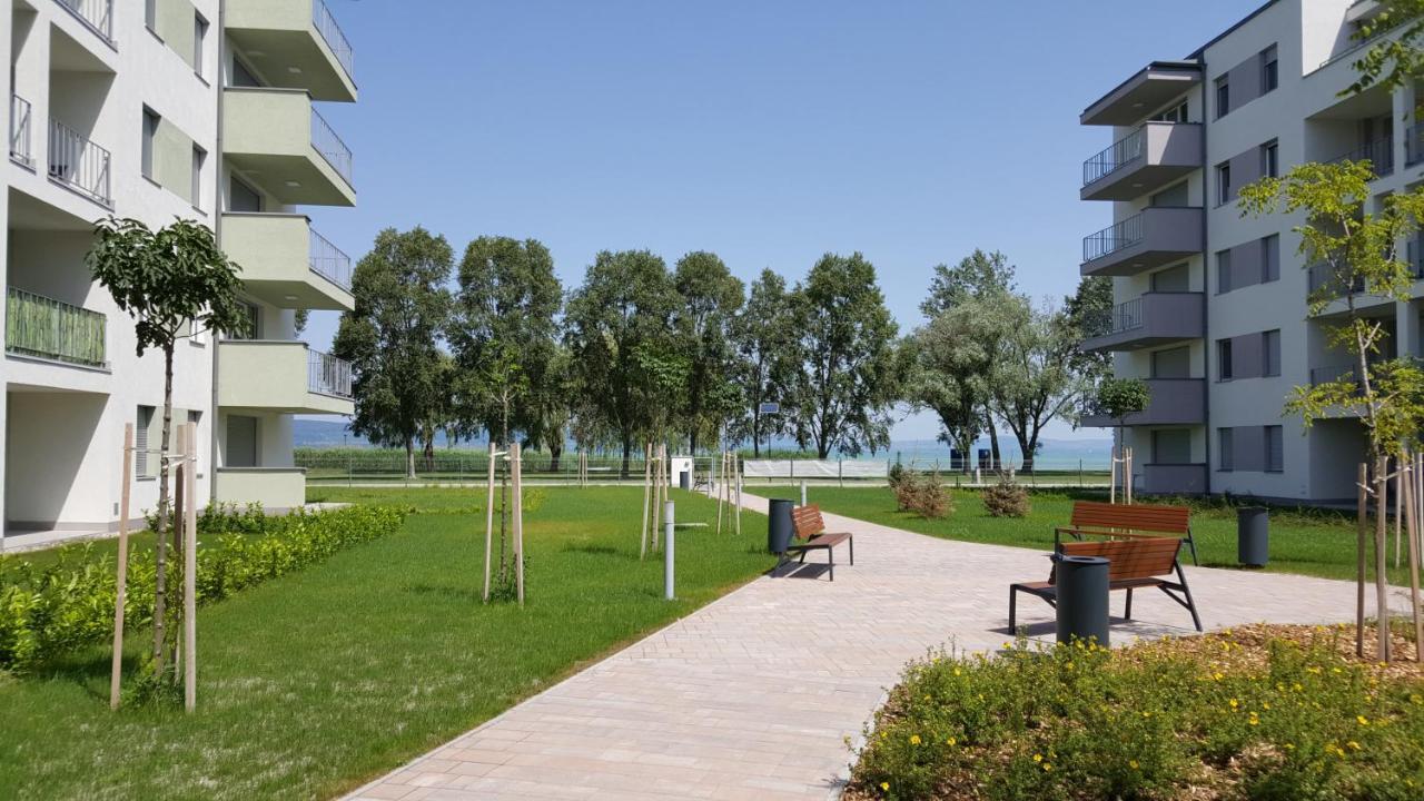 Lelle Resort B21 Balatonlelle Exterior photo